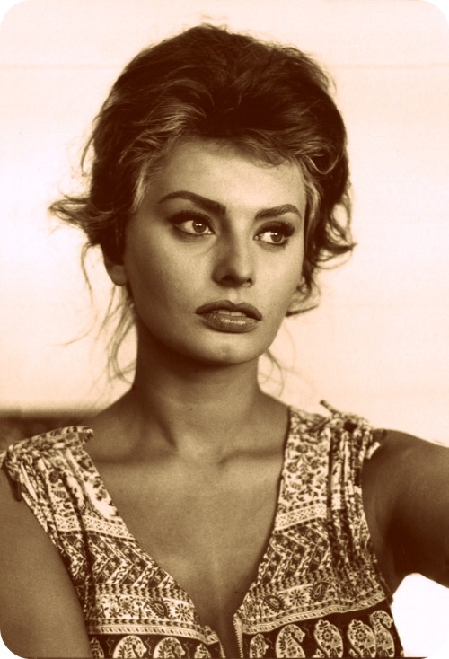Sophia_Loren_121